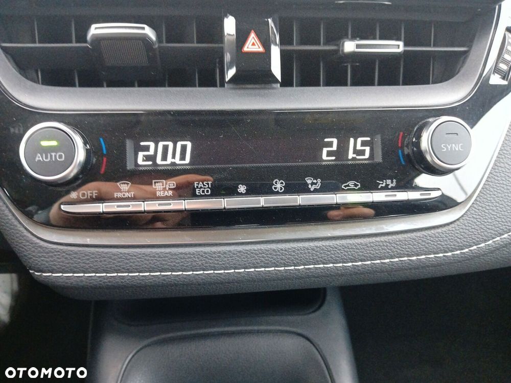 Toyota Corolla 1.5 Comfort - 19