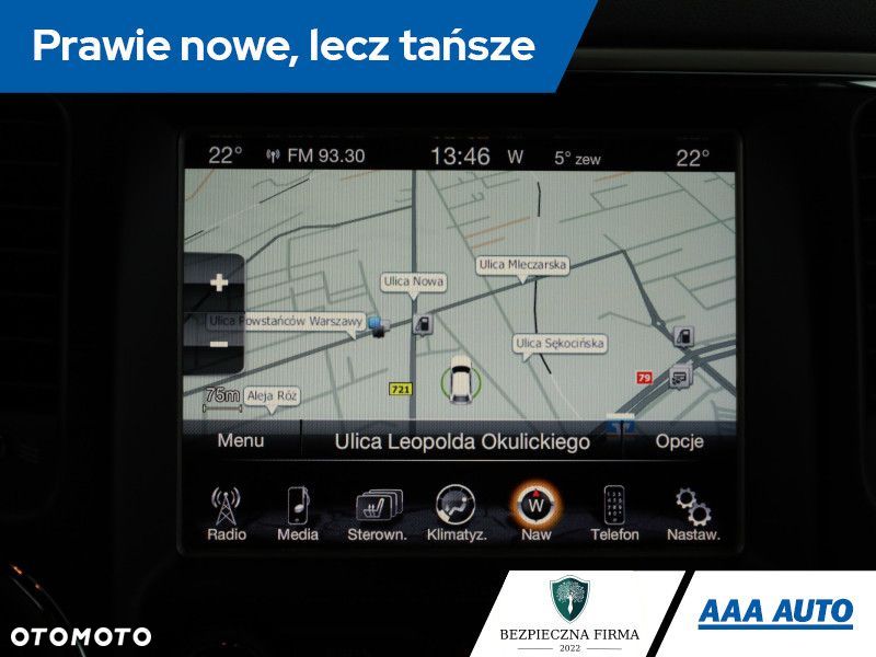 Jeep Grand Cherokee - 12