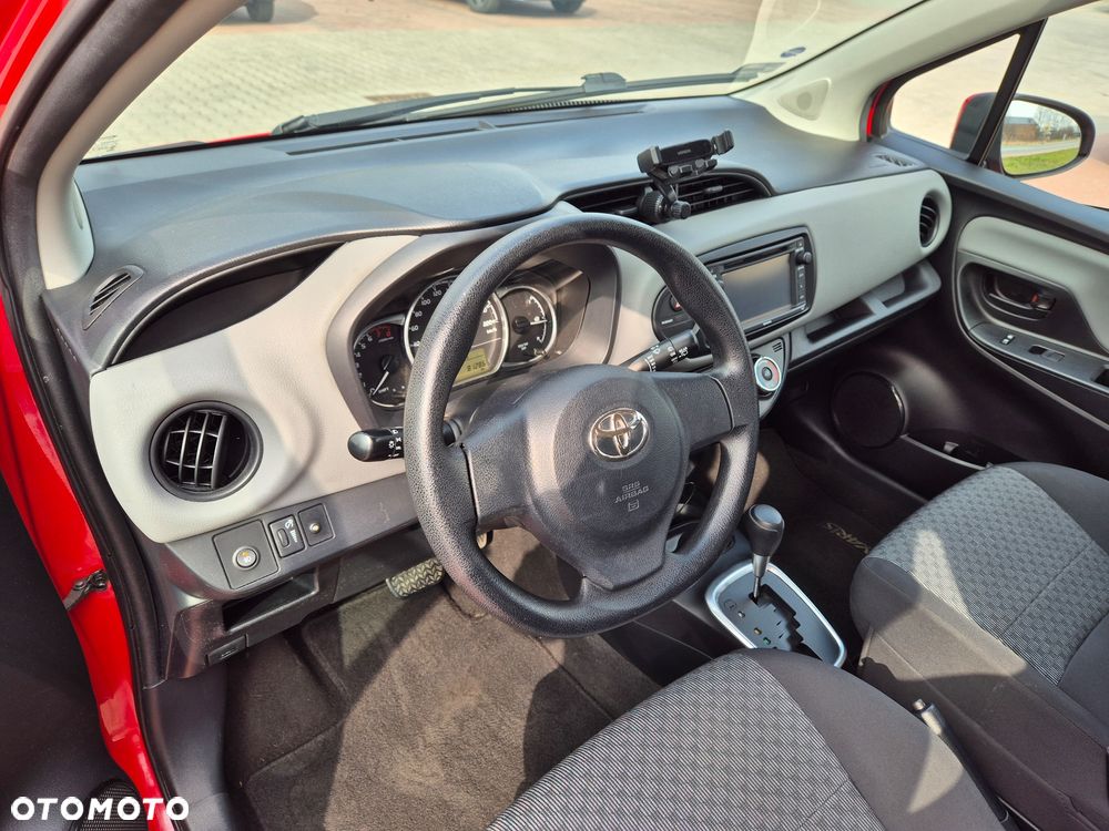 Toyota Yaris - 20