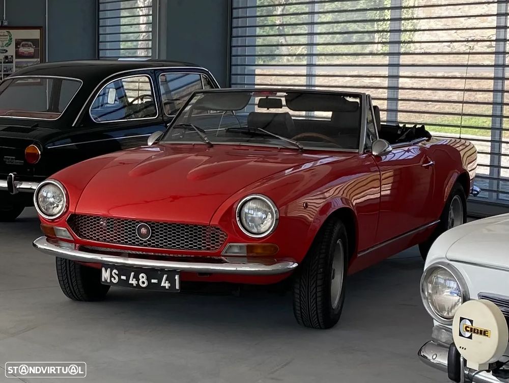 Fiat 124 Spider - 1