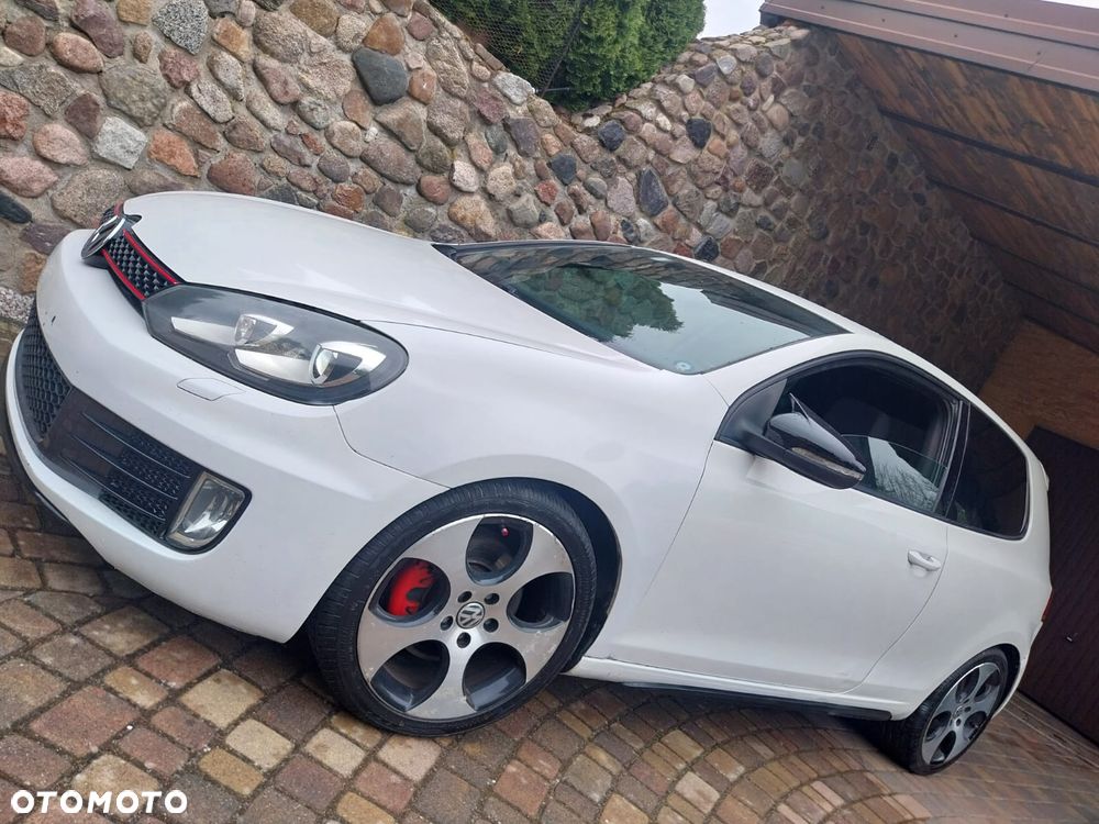 Volkswagen Golf - 3