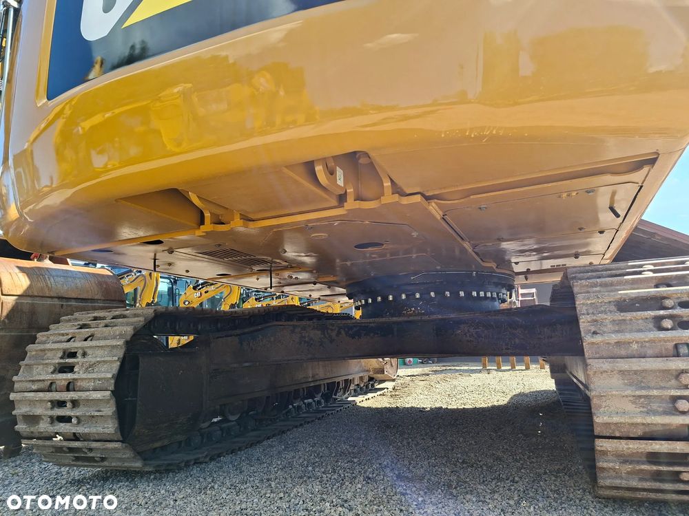 Caterpillar CAT 320 EL - 24