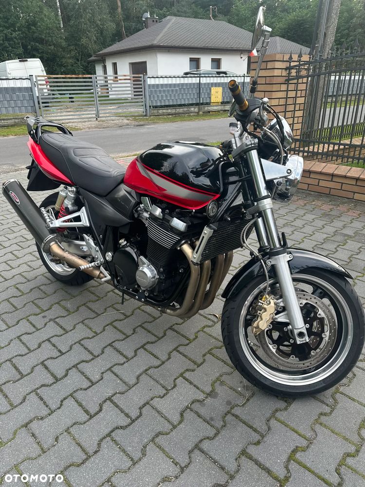 Suzuki GSX - 1