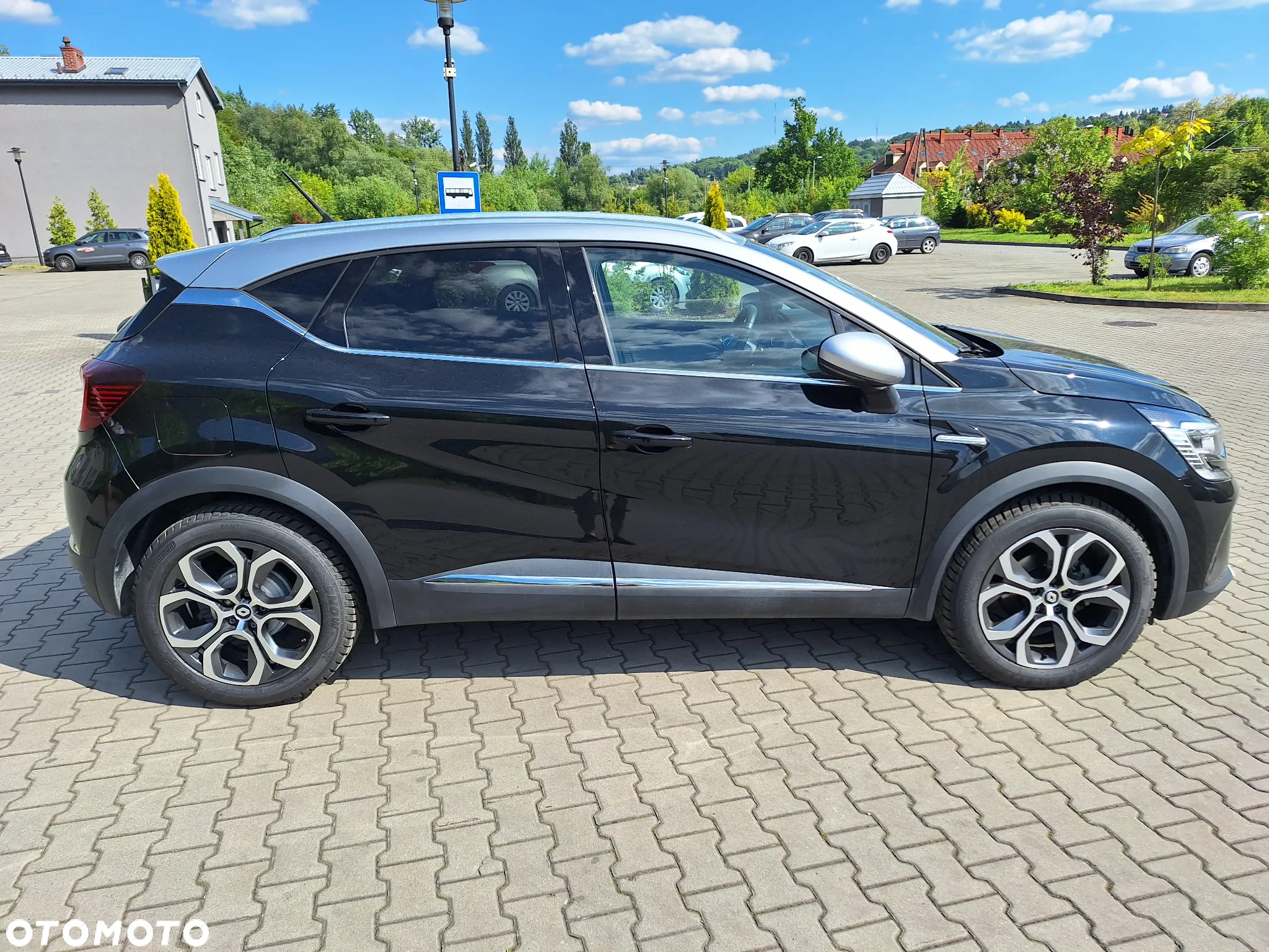 Renault Captur TCe Mild Hybrid 140 TECHNO - 11