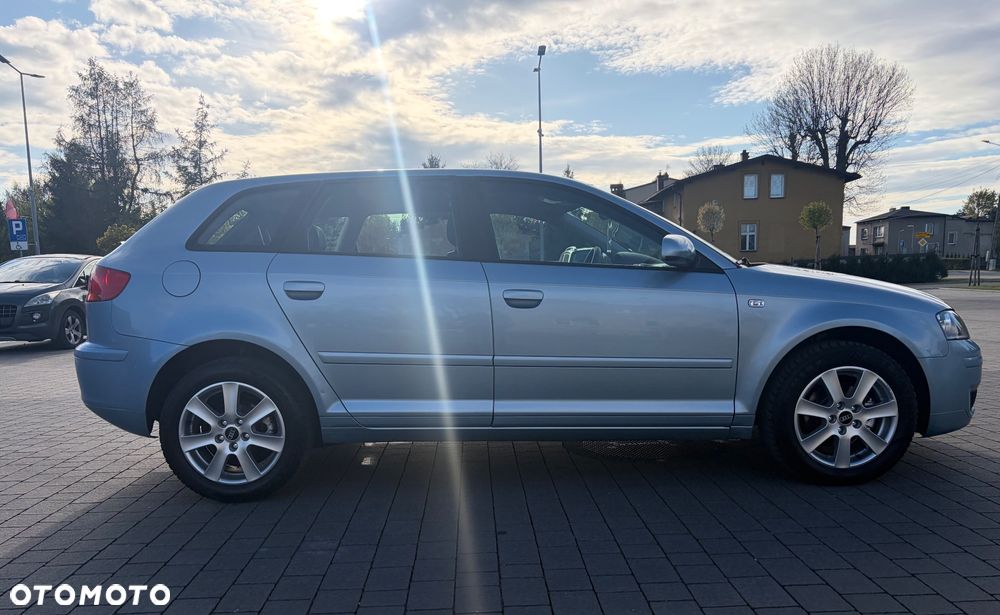 Audi A3 Sportback - 18
