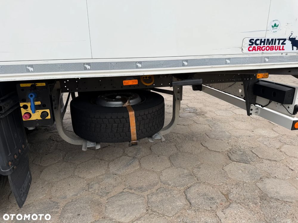 Schmitz Cargobull THERMO KING SLXi300 / DOPPELSTOCK / 7 CM GRUBA ŚCIANA / KOSZ PALETOWY / DRUKARKA / STANDARD WYSOKOŚĆ 2.65 M / DRZWI 4 ZAMKNIĘCIA / PRODUKCJA 2017 ROK !! - 17