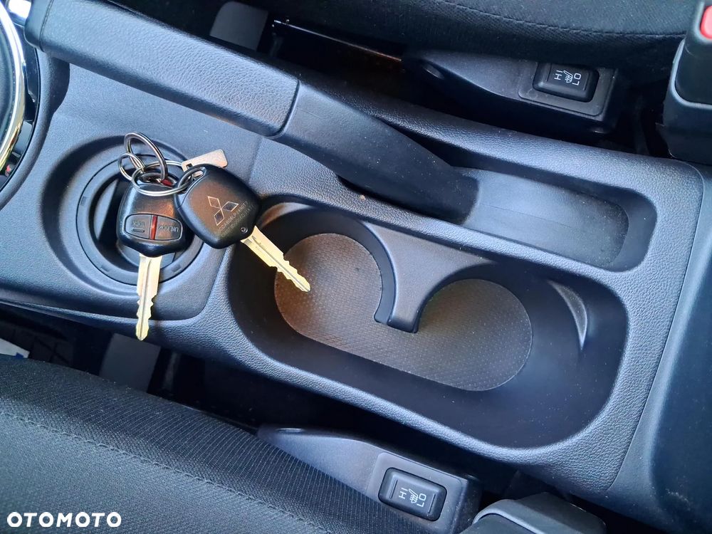 Mitsubishi ASX 1.6 2WD Comfort Edition - 22