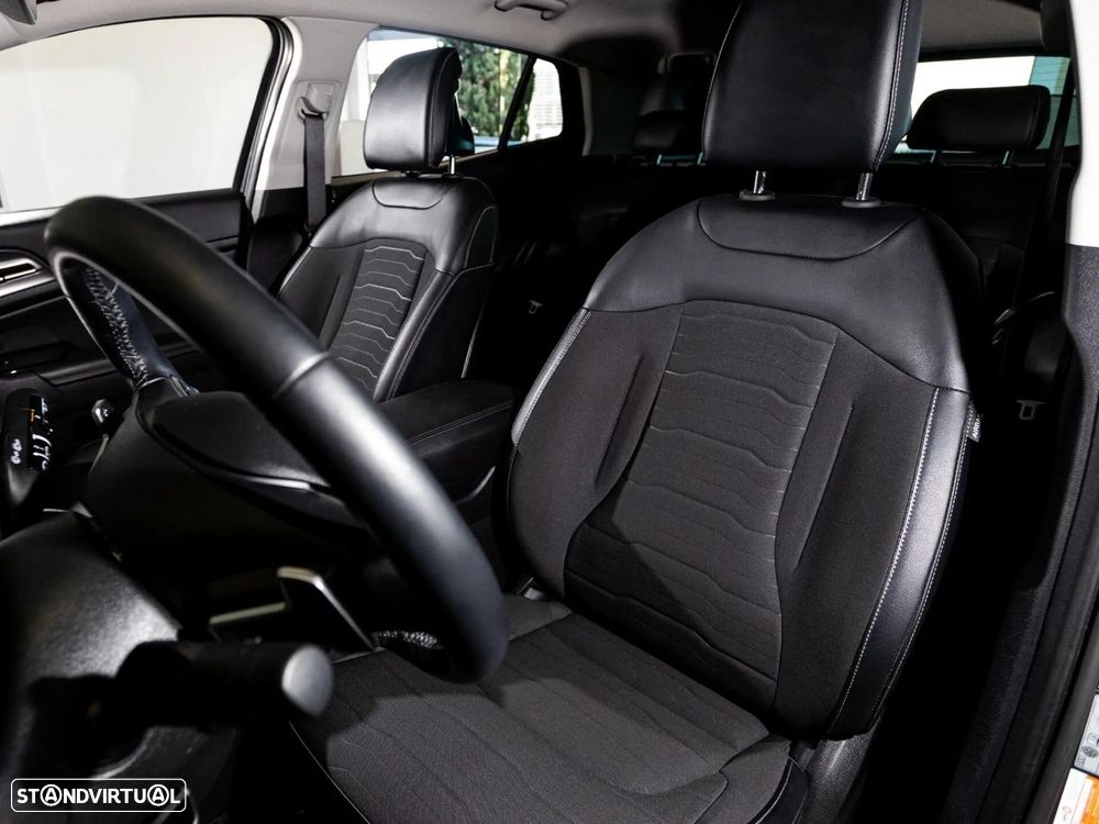 Kia Sportage 1.6 T-GDi PHEV Tech - 23