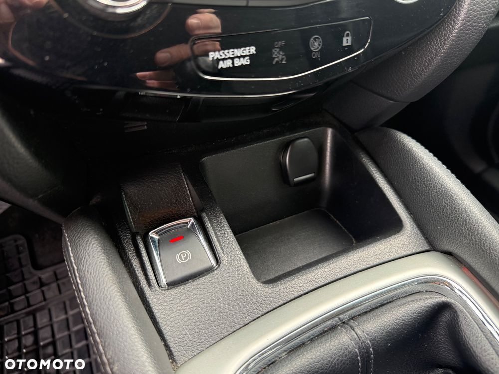 Nissan Qashqai 1.5 dCi Tekna+ - 24