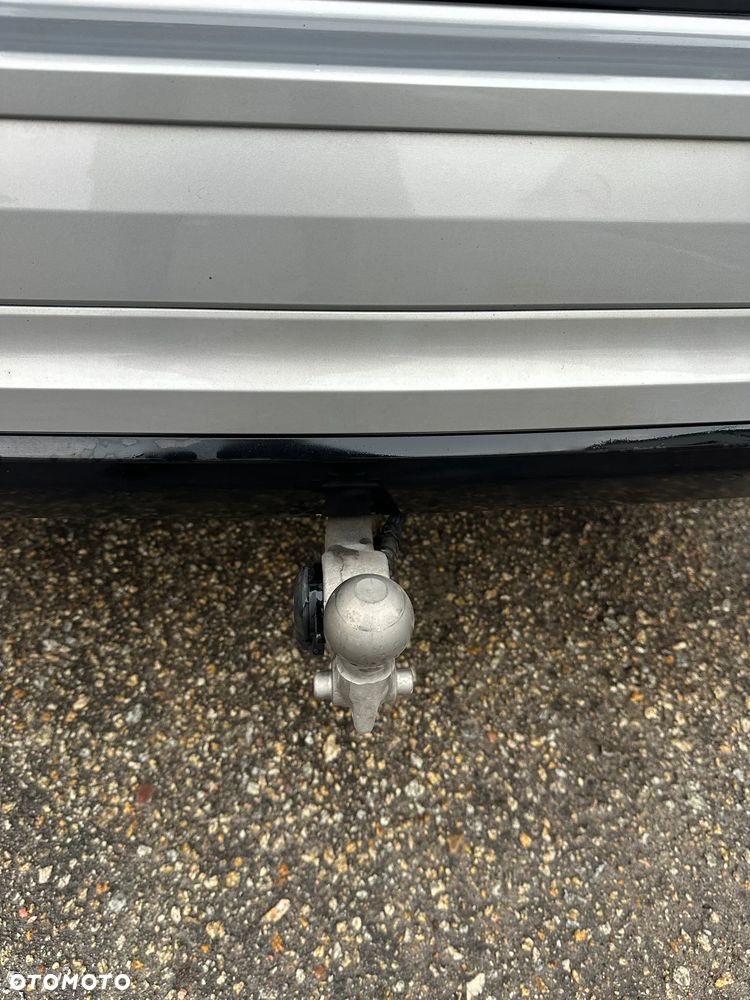 Volvo XC 60 B4 B Plus Dark - 21