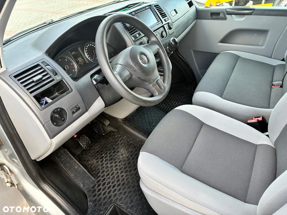 Volkswagen Transporter L2H1 Plus Comfortline - 9