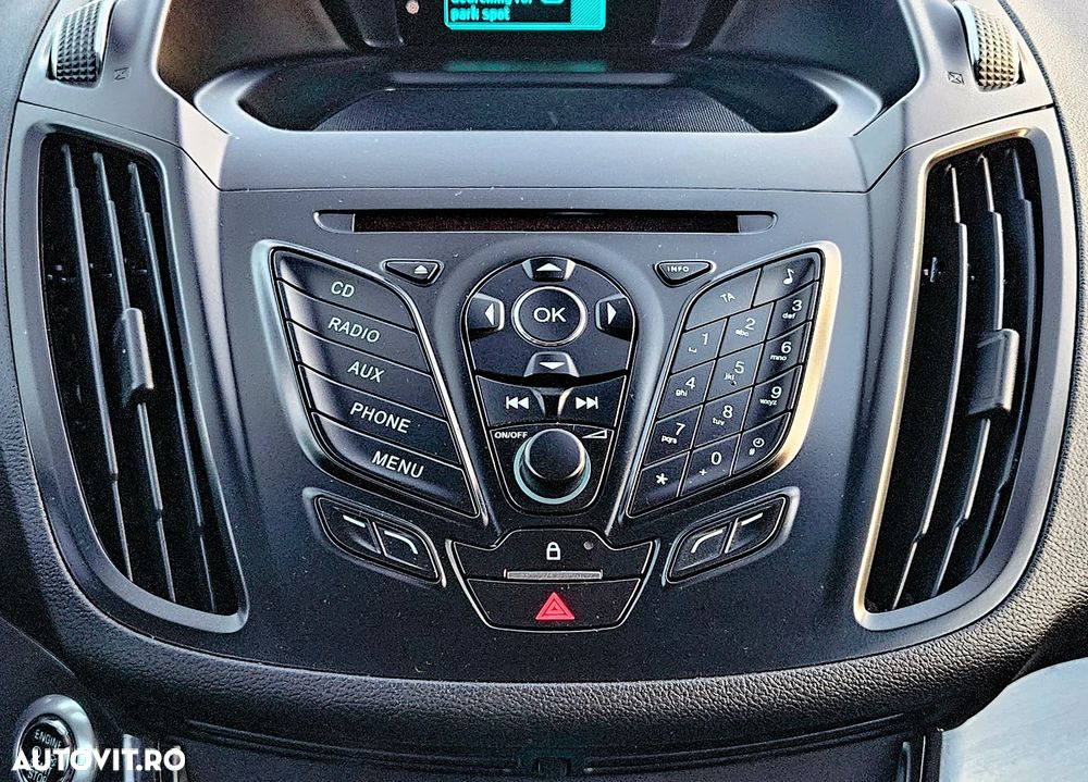 Ford Kuga - 16