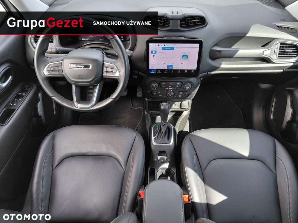 Jeep Renegade - 15