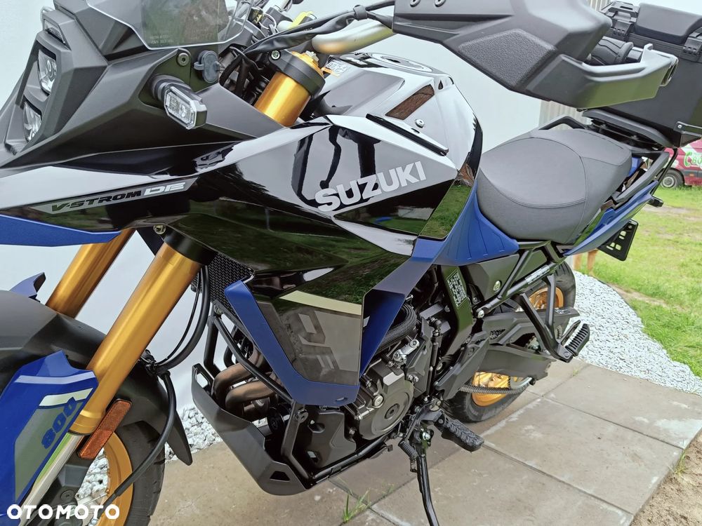Suzuki DL - 12