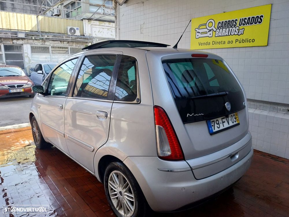 Lancia Musa 1.3 16V M-jet Argento - 14
