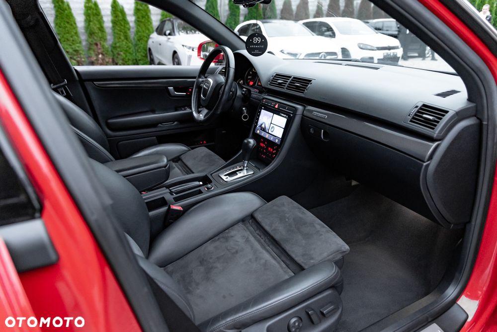 Audi S4 Avant tiptronic - 24
