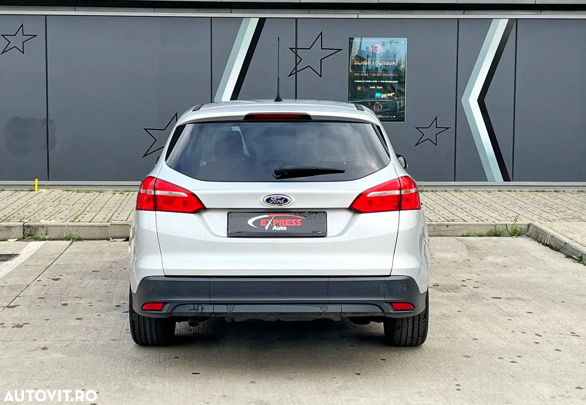 Ford Focus - 11