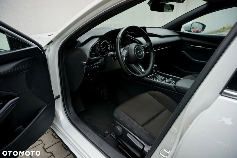 Mazda 3 2.0 mHEV Centre-Line - 12