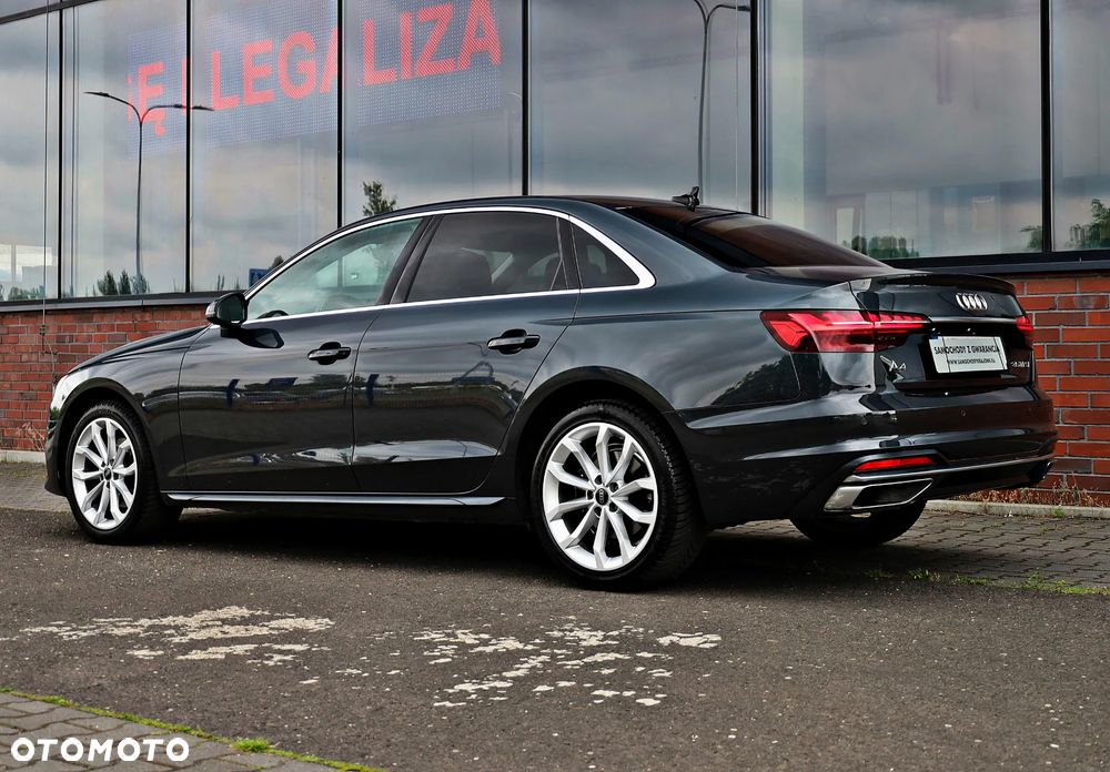 Audi A4 Limousine - 12