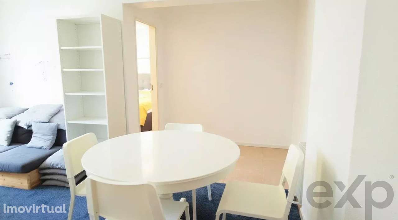 Apartamento T1 perto Metro Sete Rios - Grande imagem: 2/26