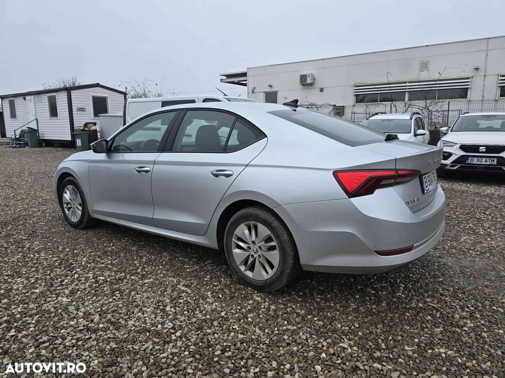 Skoda Octavia - 5