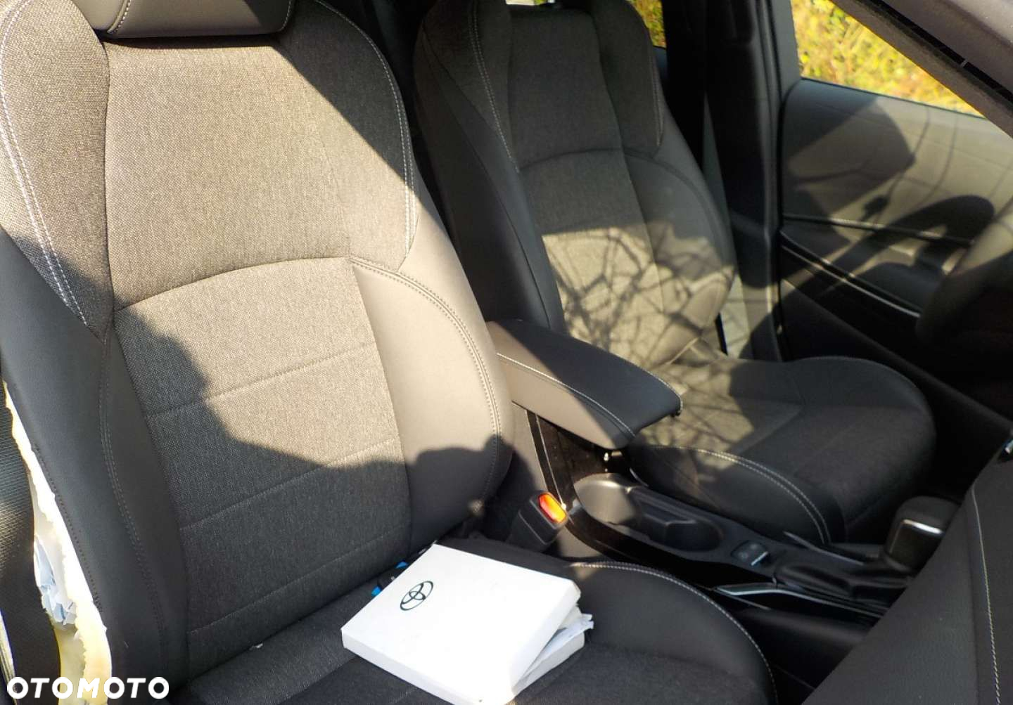 Toyota Corolla - 28