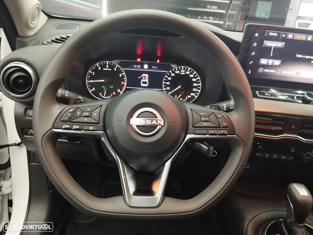 Nissan Juke 1.0 DIG-T Acenta+ DCT - 19