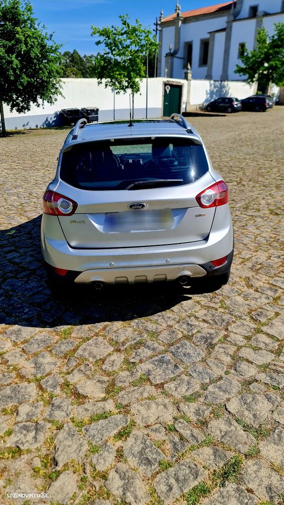 Ford Kuga 2.0 TDCi 4x4 Titanium - 6