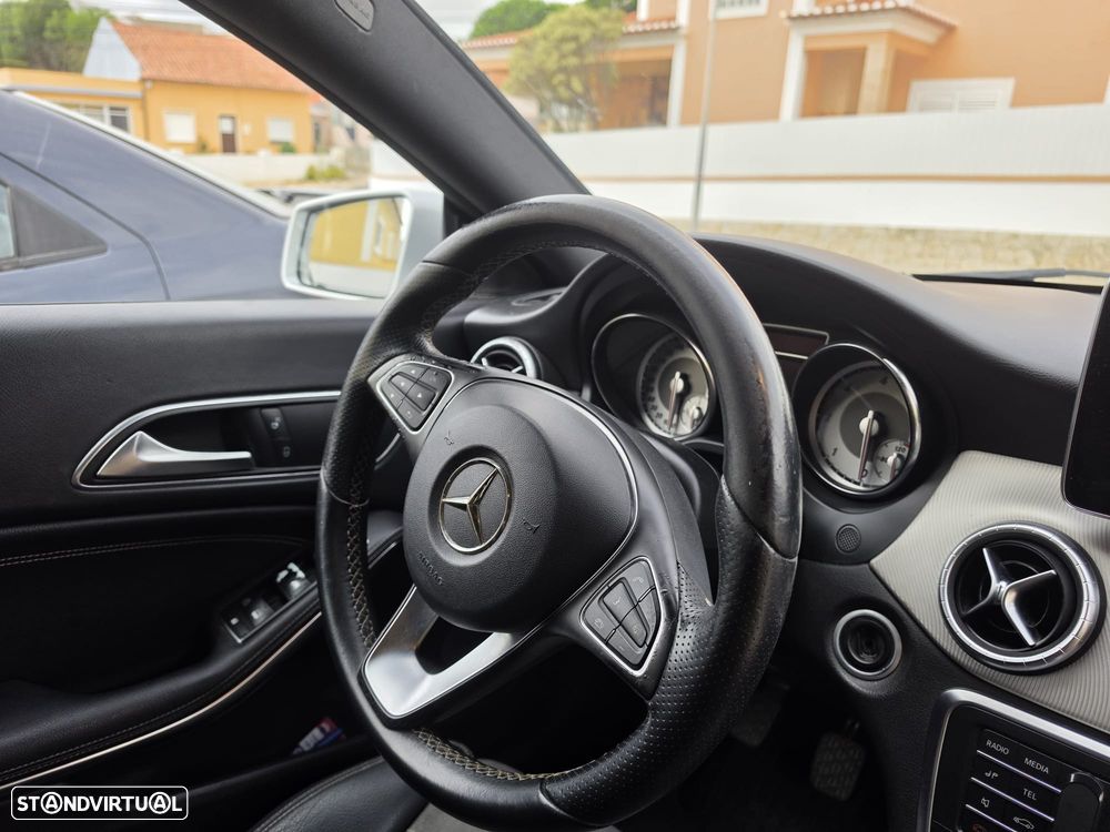 Mercedes-Benz CLA 180 d Shooting Brake - 9
