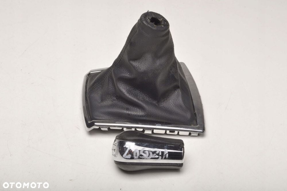 COROLLA VERSO II MIESZEK GAŁKA ZMIANY BIEGÓW - 1