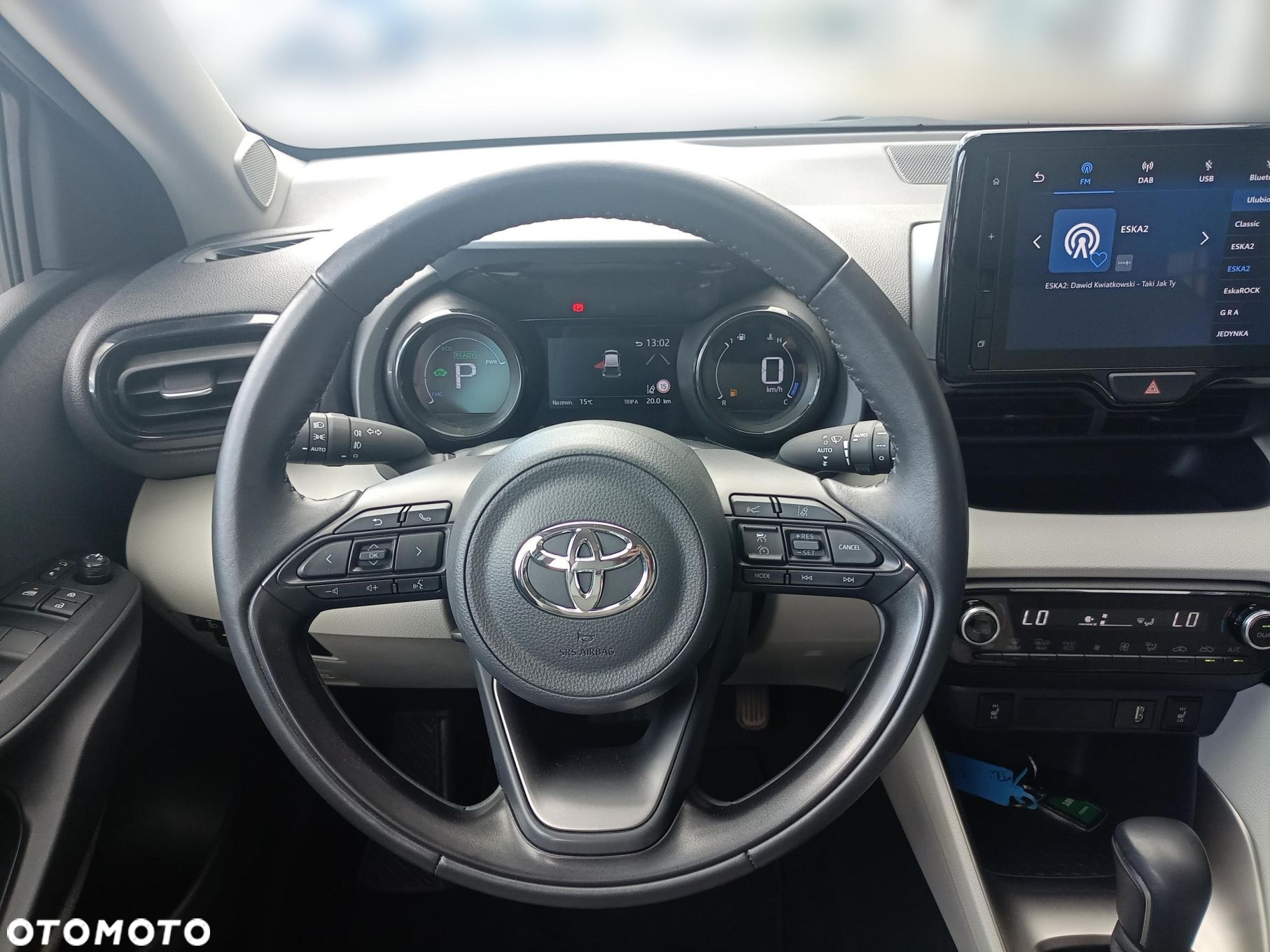 Toyota Yaris Hybrid 1.5 Executive - 12