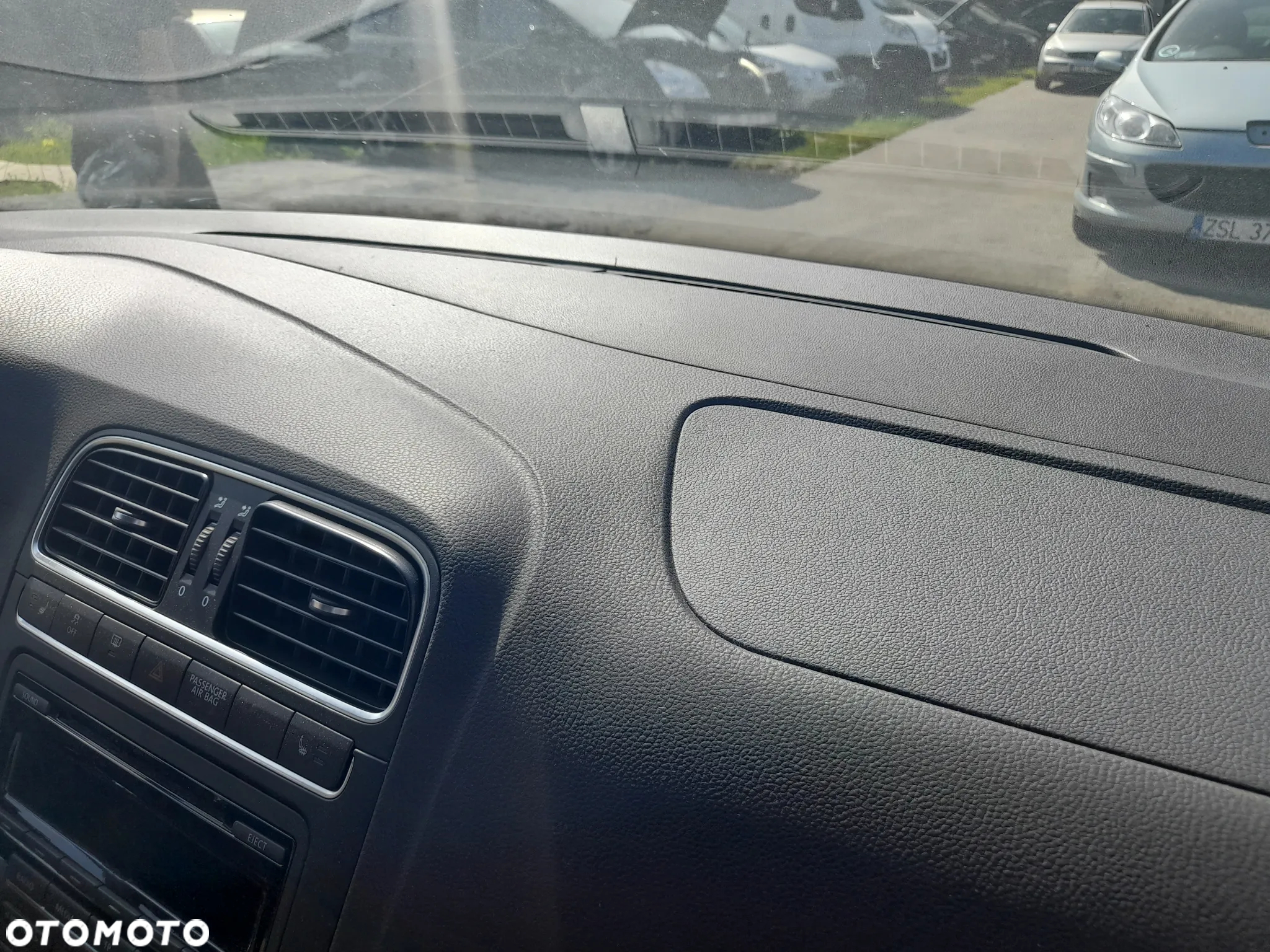VW POLO V 6R PULPIT DESKA ROZDZIELCZA KONSOLA AIRBAG PASAŻERA - 13
