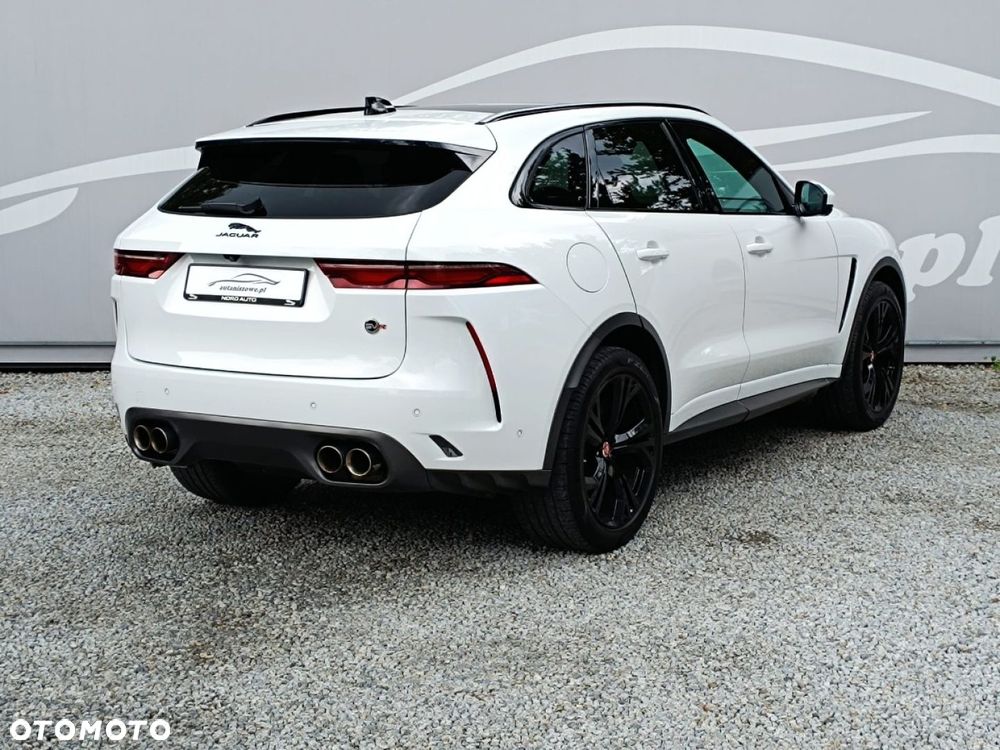 Jaguar F-Pace 5.0 V8 P550 AWD SVR - 14