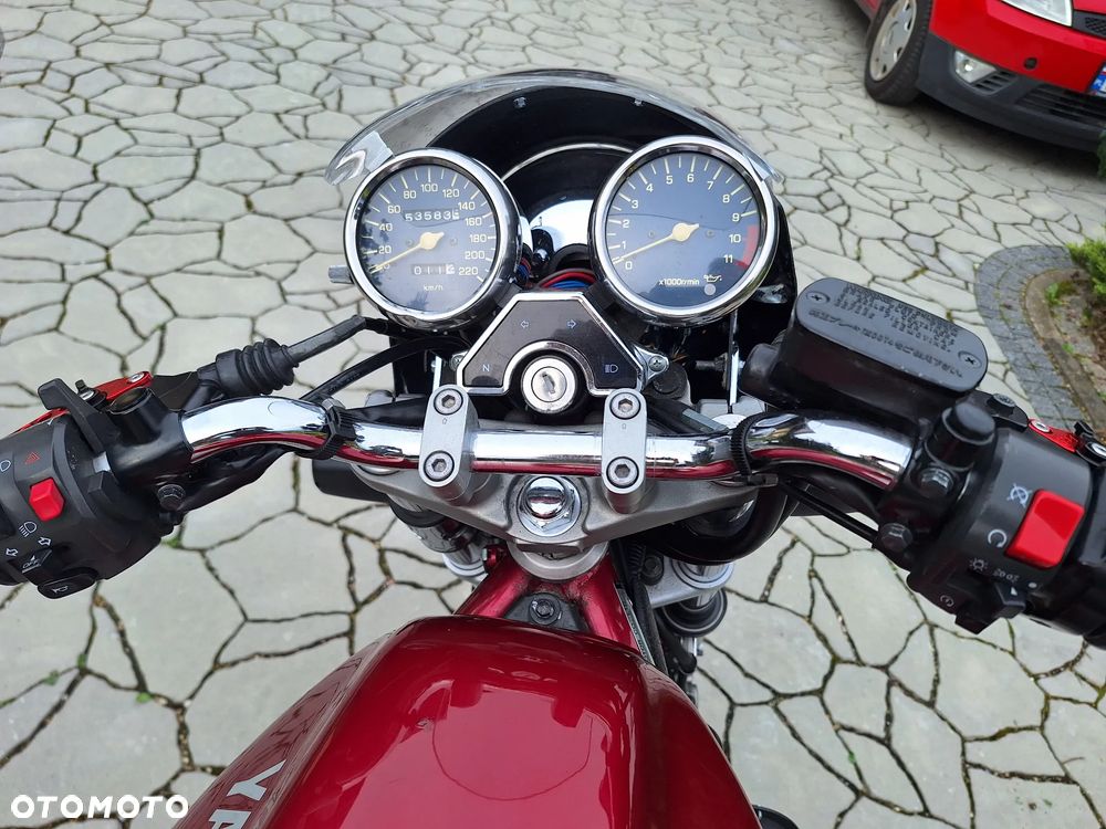 Yamaha XJ - 18