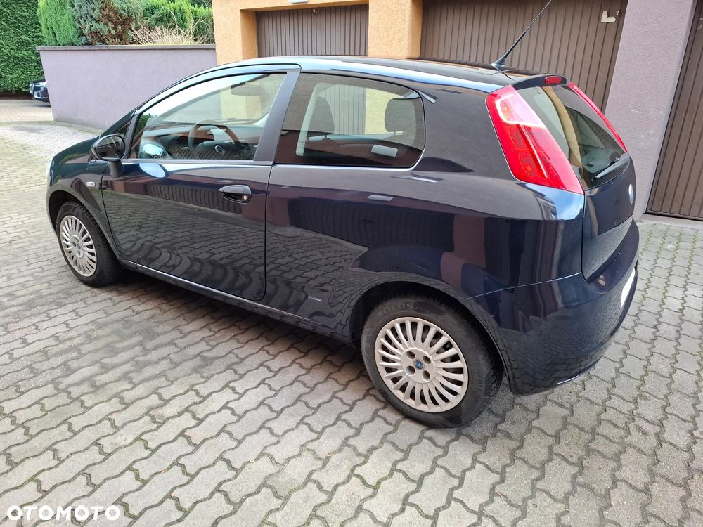 Fiat Grande Punto 1.2 8V Go - 31