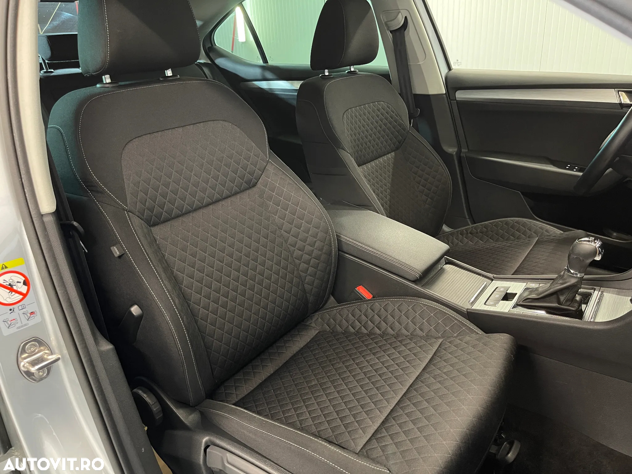 Skoda Superb 1.5 TSI DSG Ambition - 9