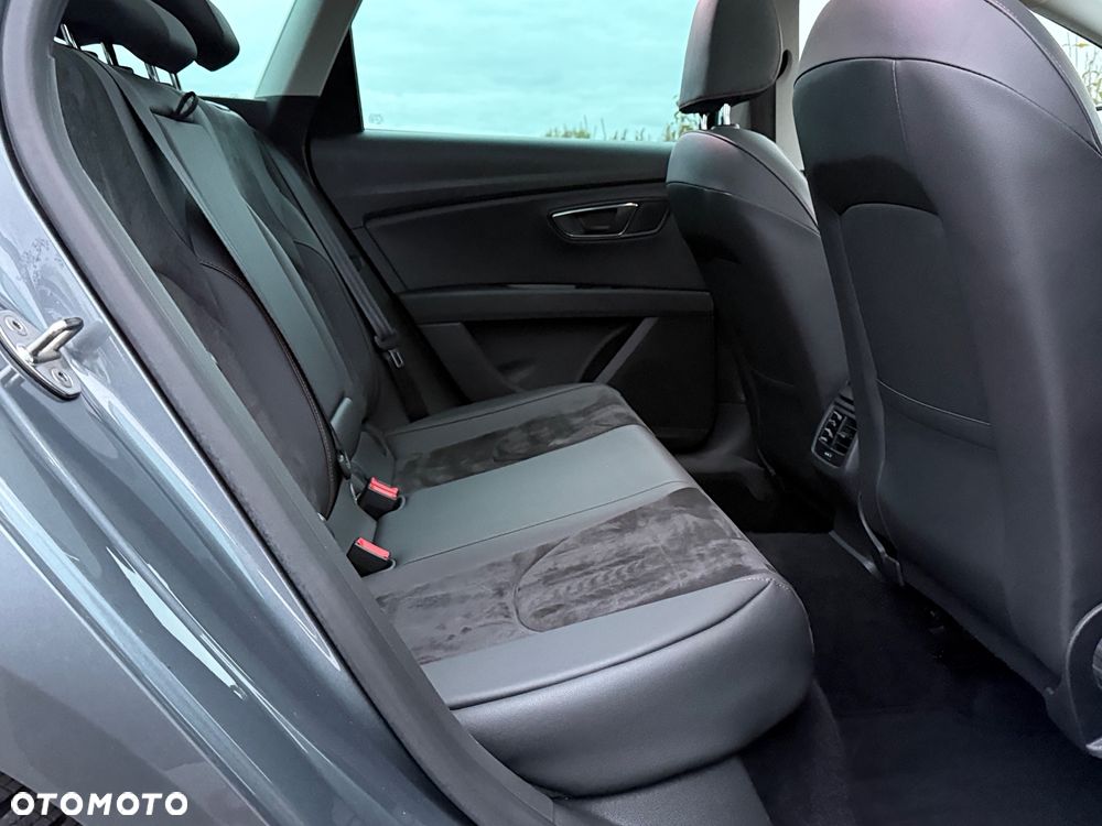 Seat Leon ver-2-0-tdi-dsg-fr-plus - 17