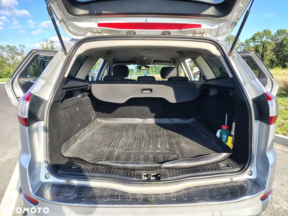 Ford Mondeo 2.0 TDCi ECOnetic Ambiente - 5