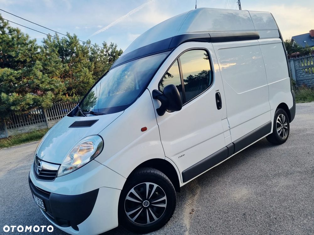 Opel Vivaro - 9