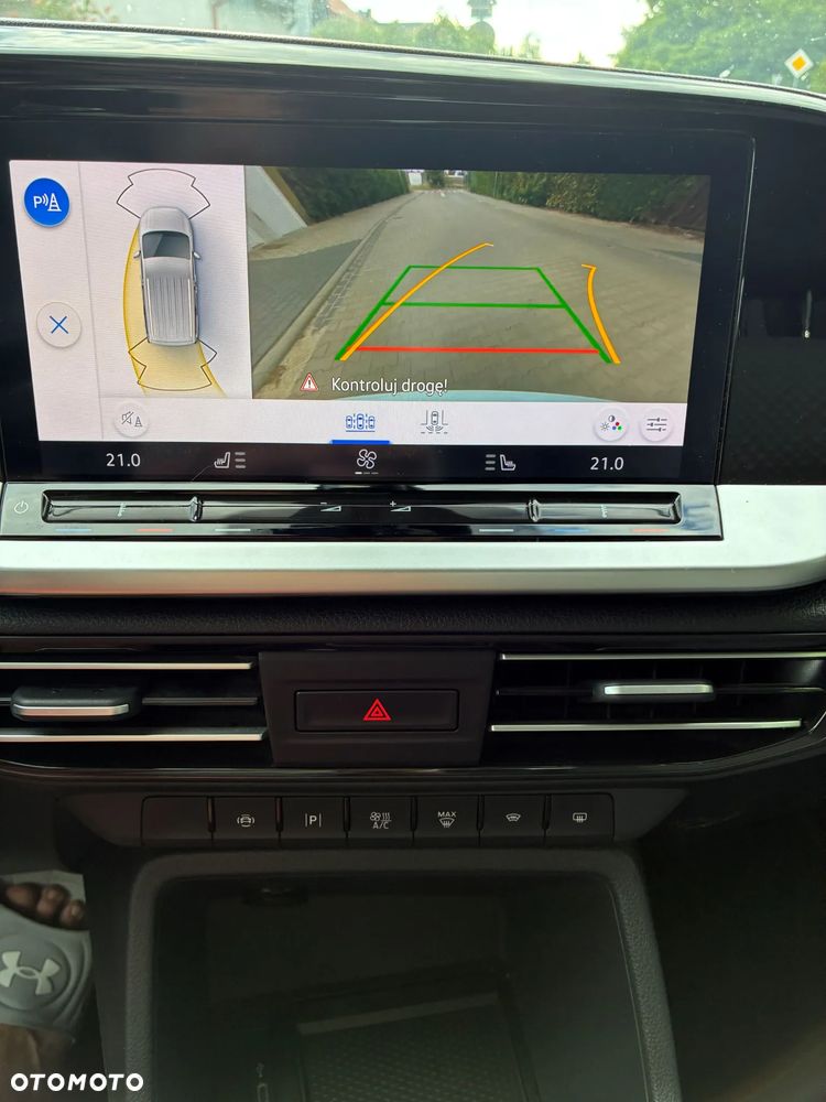 Ford Tourneo Connect 2.0 EcoBlue Titanium - 17