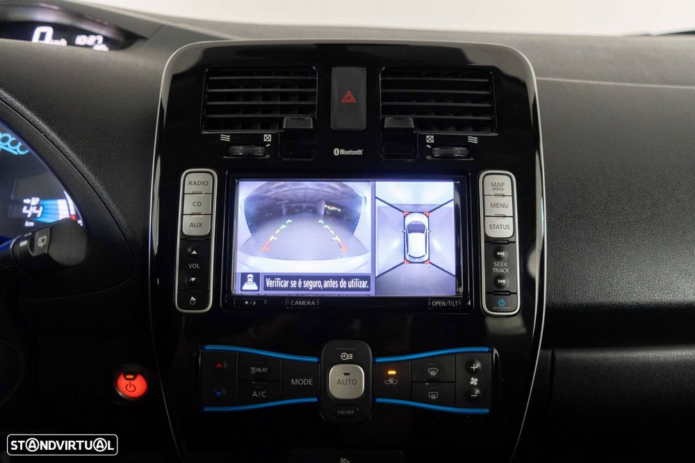 Nissan Leaf Tekna 30 kWh - 24