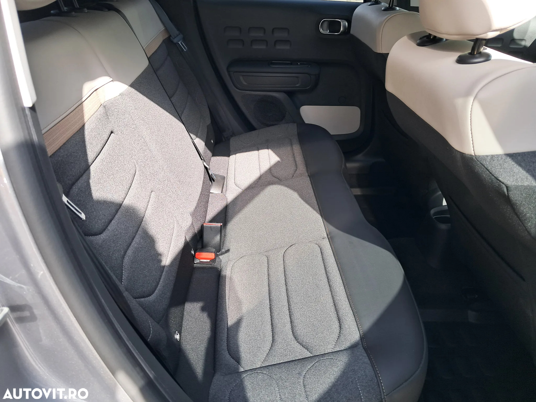 Citroën C3 1.2 PureTech 110 S&S EAT6 MAX - 22