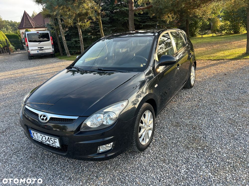Hyundai I30 2010 photo 3