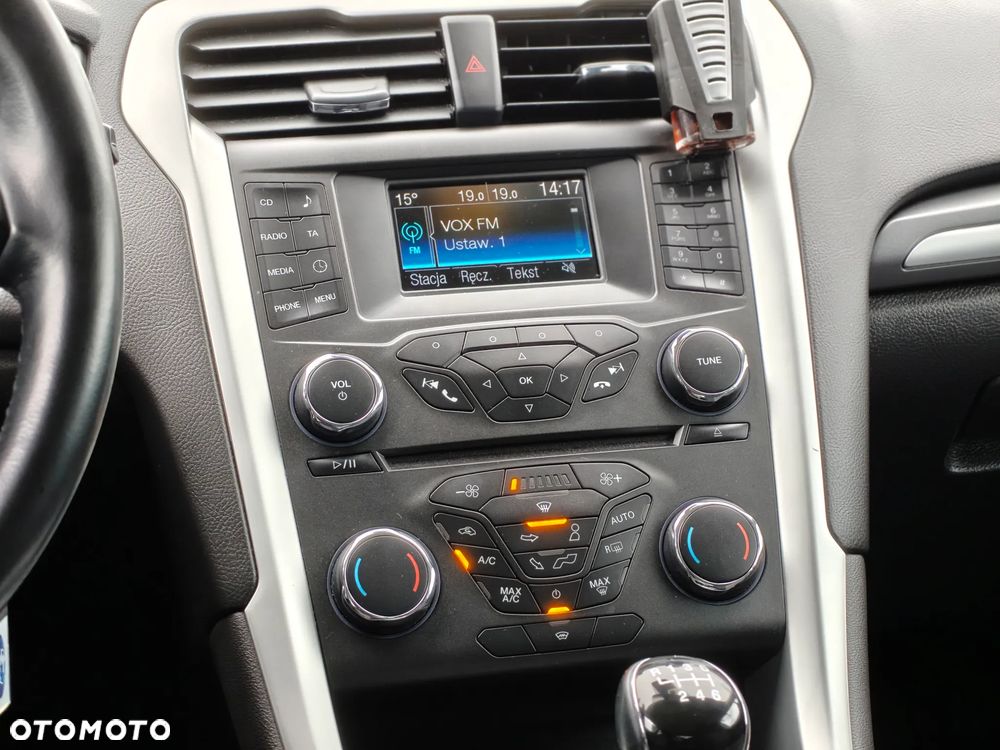 Ford Mondeo - 14