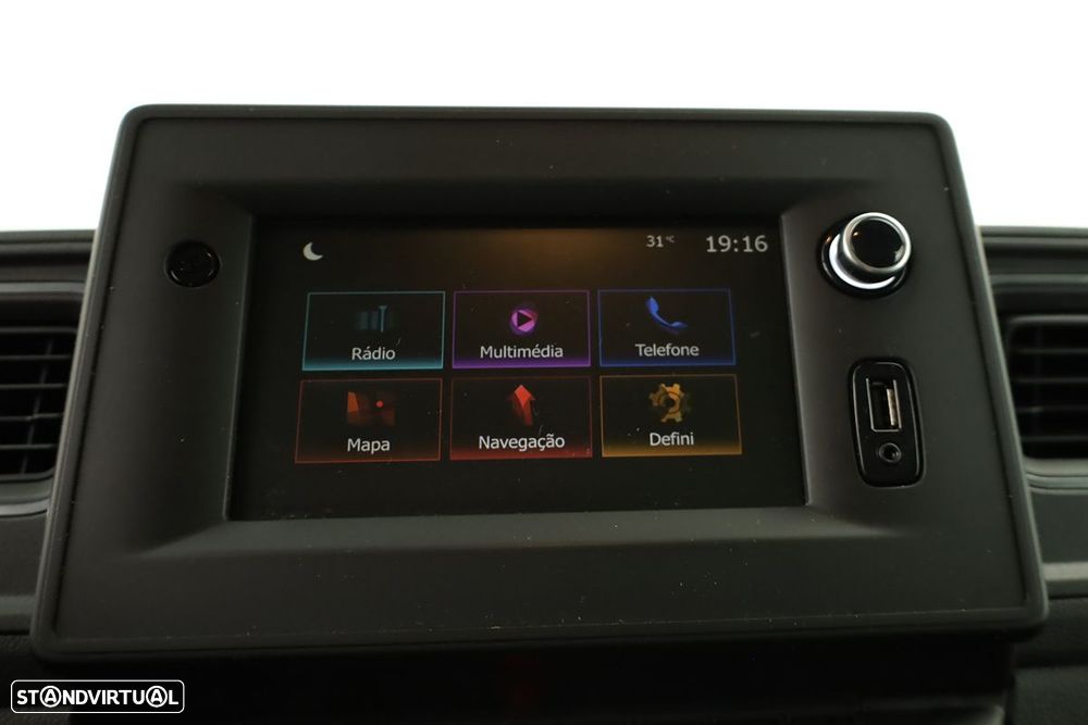 Renault master ver-2-3-dci-l2h2-3-5t - 8