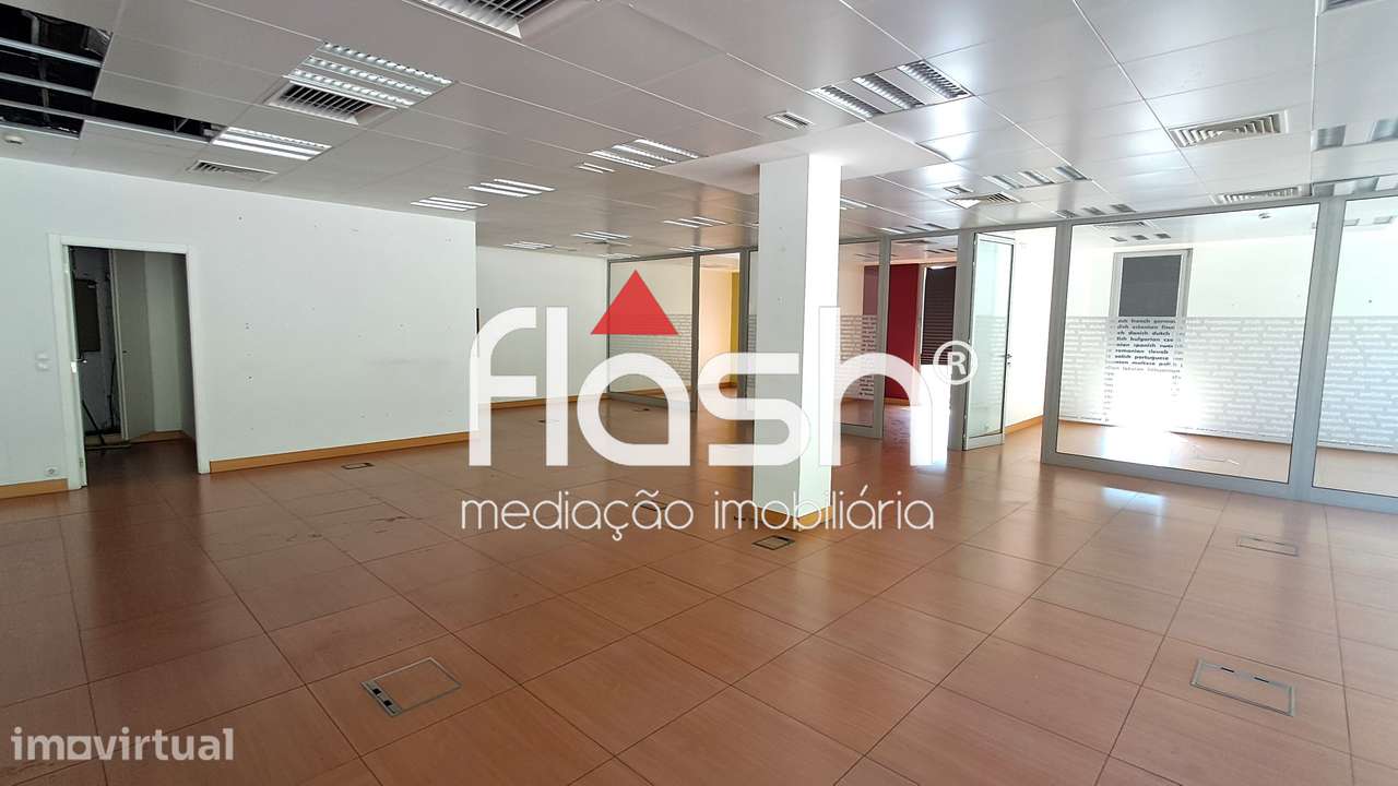 Escritórios em Edifício empresarial na zona do TAGUSPARK - Grande imagem: 4/18