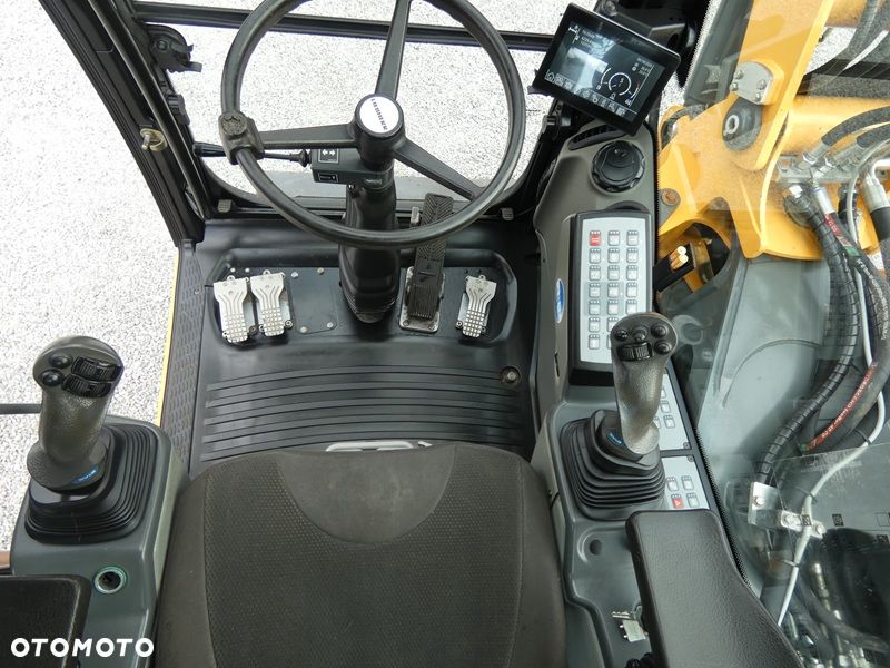 Liebherr A910 Compact ze Szwecji / ROTOTILT ZE SZCZYPCAMI / Super Stan / - 16