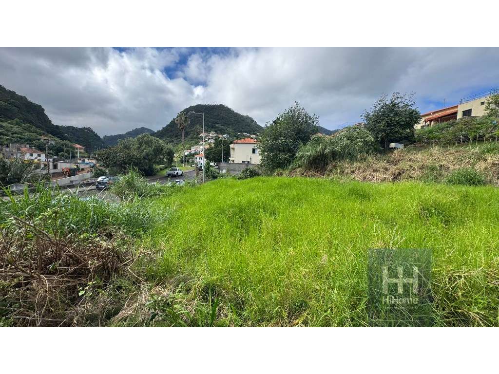 Terreno com 560 m2 em Machico - Grande imagem: 4/14