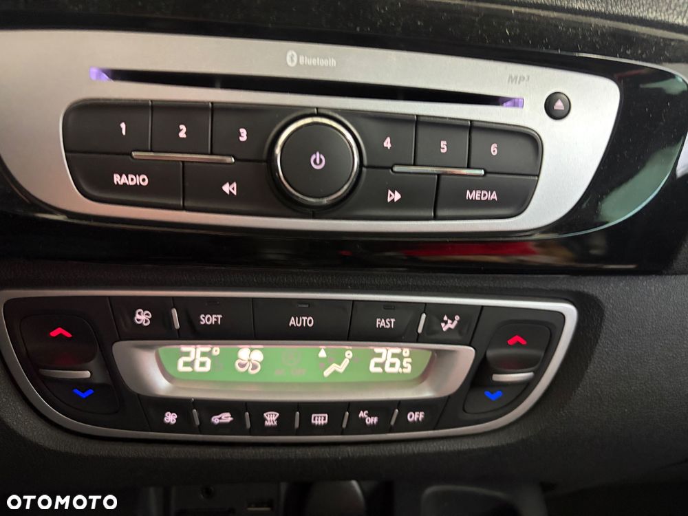 Renault Scenic Energy TCe 130 S&S Bose Edition - 28