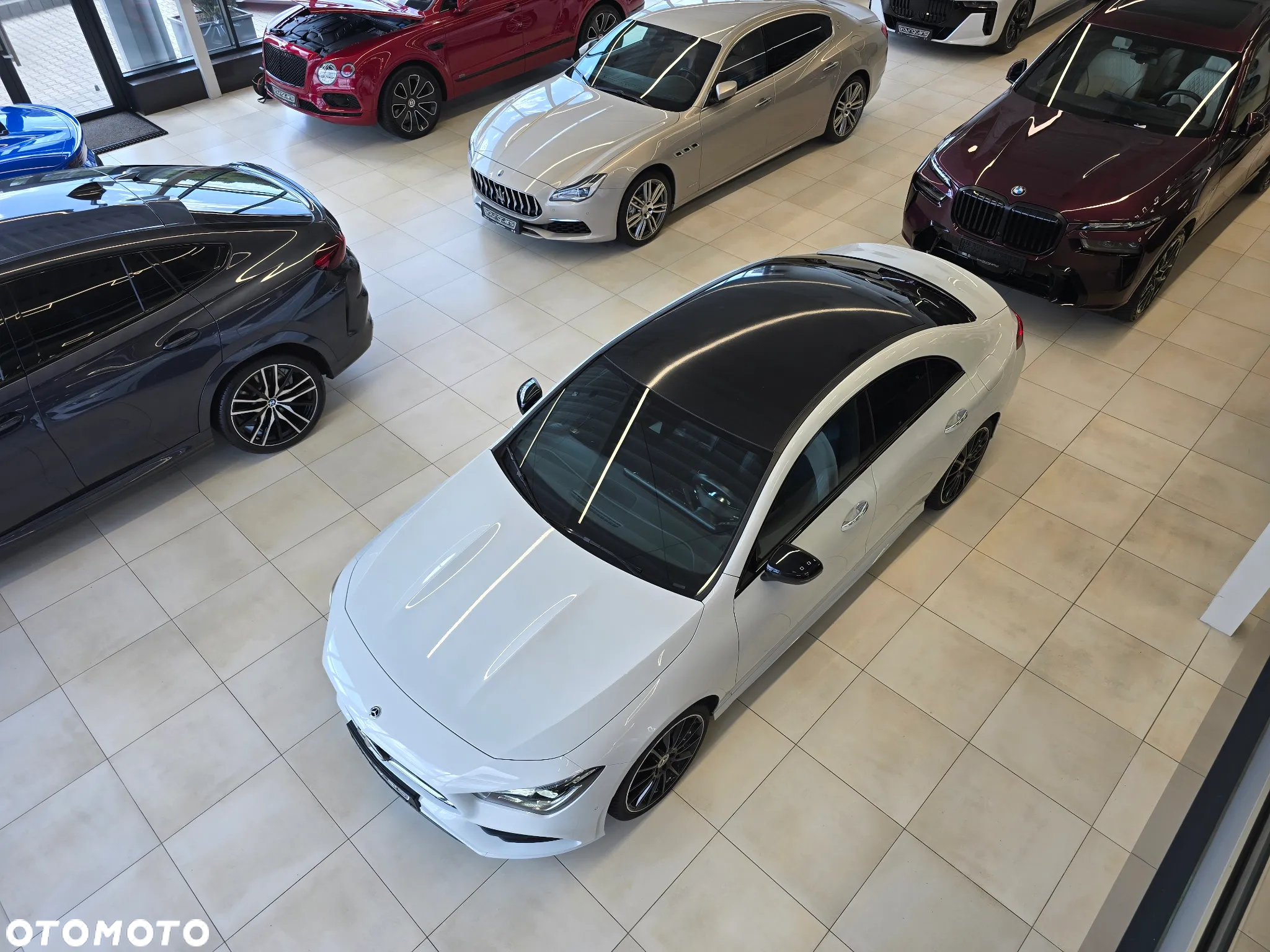Mercedes-Benz CLA 200 4-Matic AMG Line 8G-DCT - 16